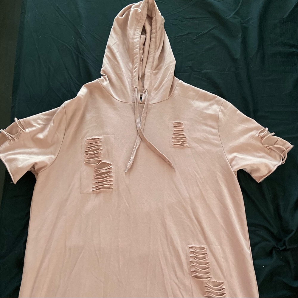 Hooded shirt